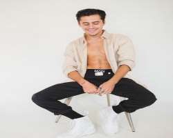 He earned promotions for the brands like boohooMAN due to his work in the entertainment industry.